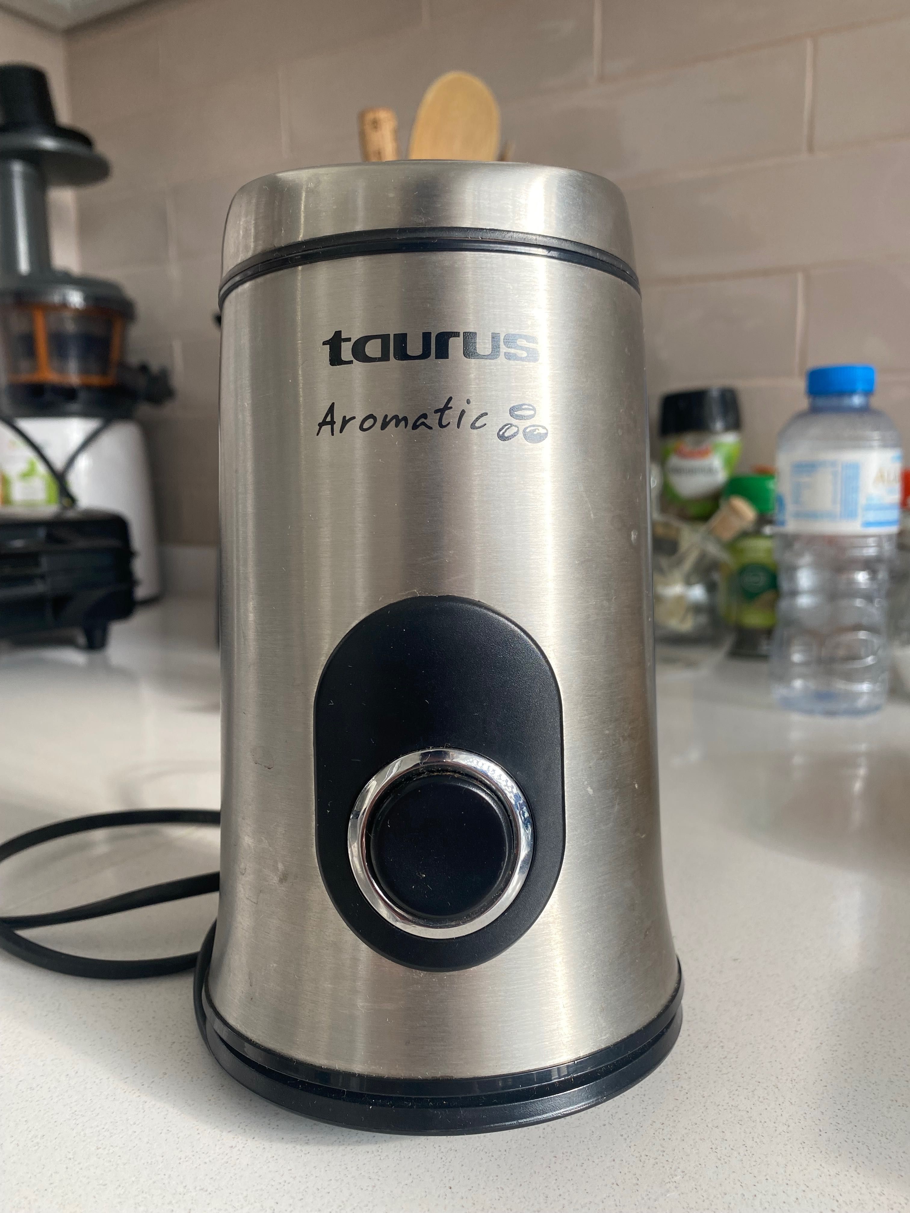 Moinho de Café TAURUS Aromatic II (Capacidade: 50 g - 150 W)