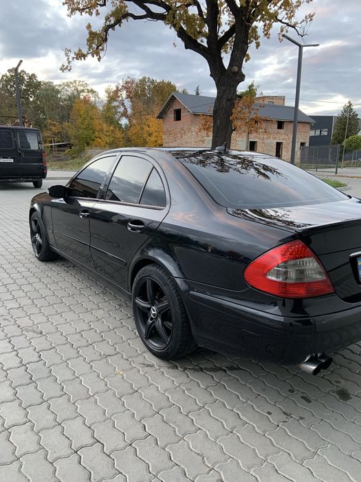 Mercedes-Benz E200 NGT 2005р