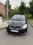 Toyota Auris 2.0 D4D w bardzo dobrym stanie.
