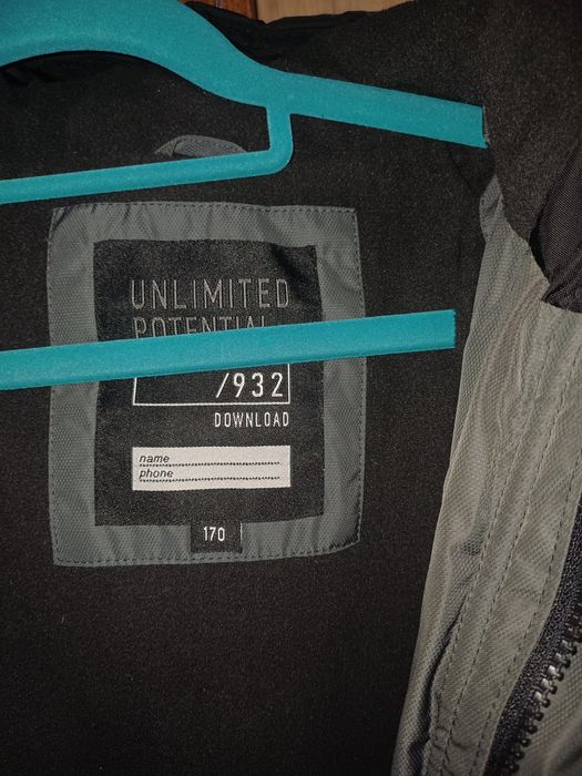 Kurtka zimowa spodnie i bluza