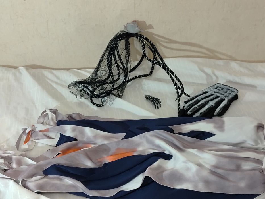 Strój przebranie zombie zjawa upiór 4 części rozmiar XL