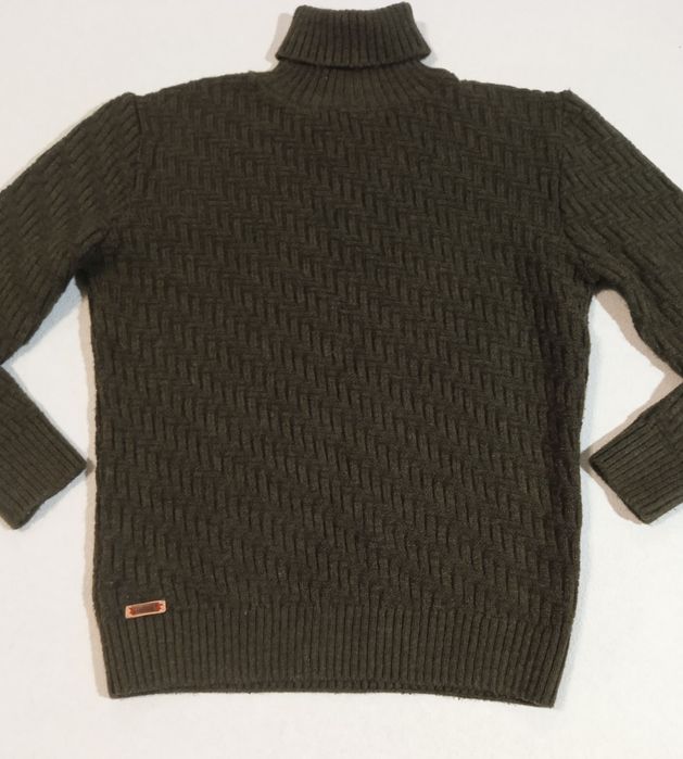 Свитер     осень