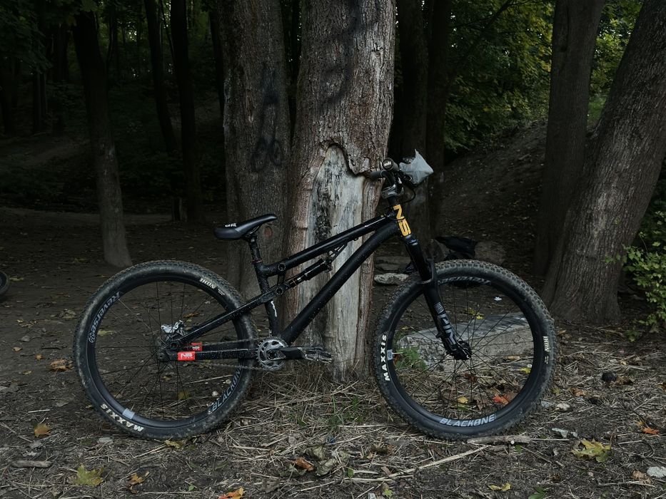 Mtb dirt street NsBikes Soda Slope 2019