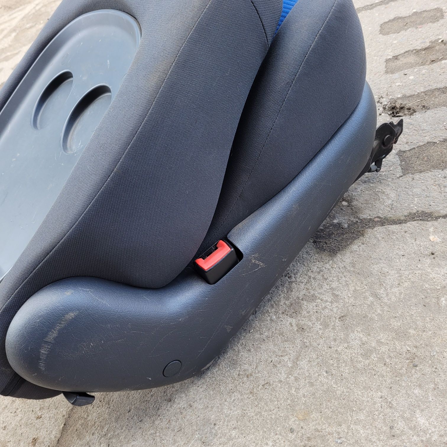Fotel środkowy tył drugi rząd z isofix vw sharan Alhambra galaxy mk2