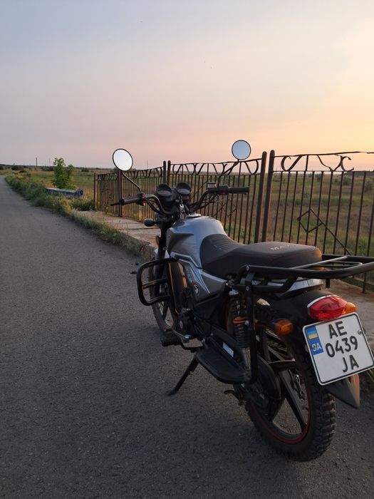 Продам мотоцикл Spark 125 БУ