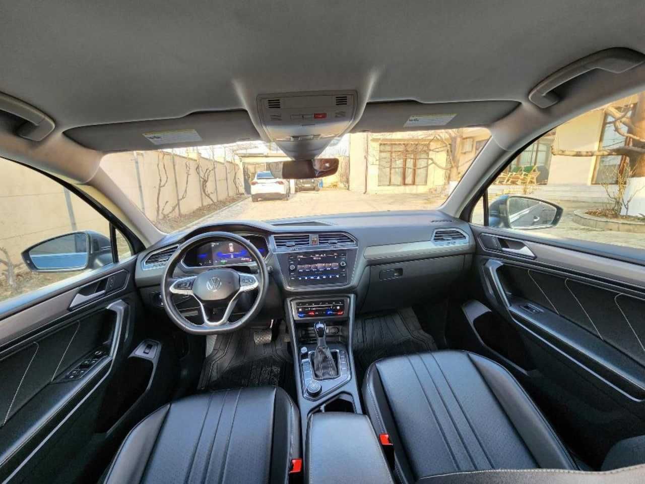 Volkswagen Tiguan 2022 SE