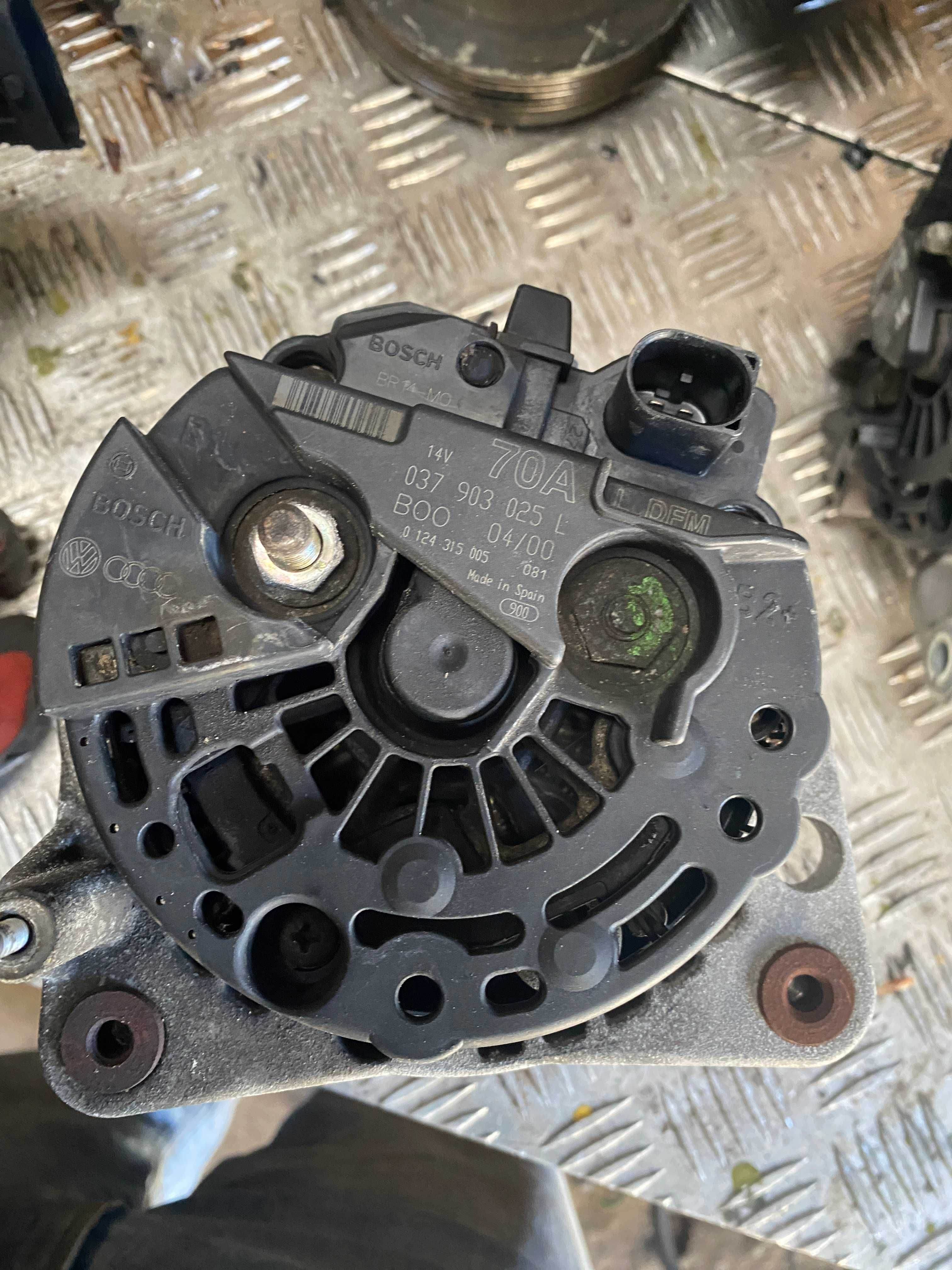 Alternator 1.0 MPI Seat Ibiza VW Polo Lupo 0379.0302.5L Bosch 70A.