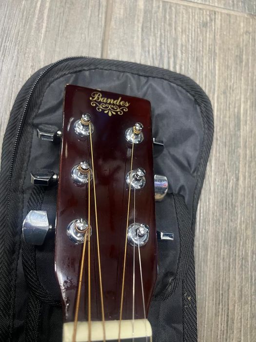 Акустична Гітара Bandes
