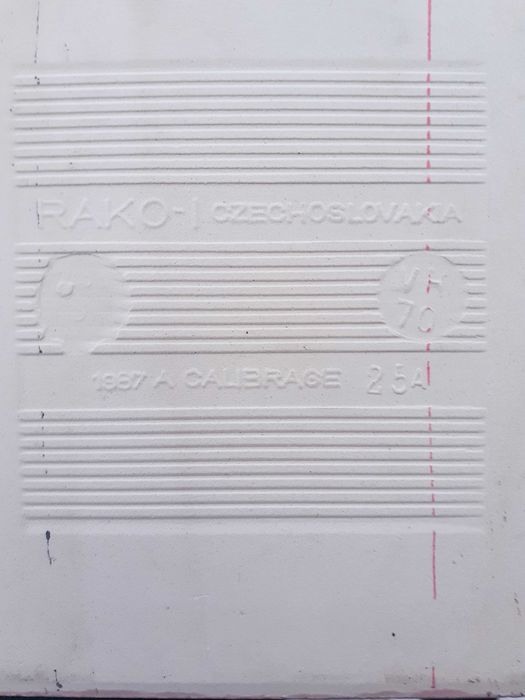 Płytki Ceramiczne 116 sztuk Czechosłowacja 15x15 cm