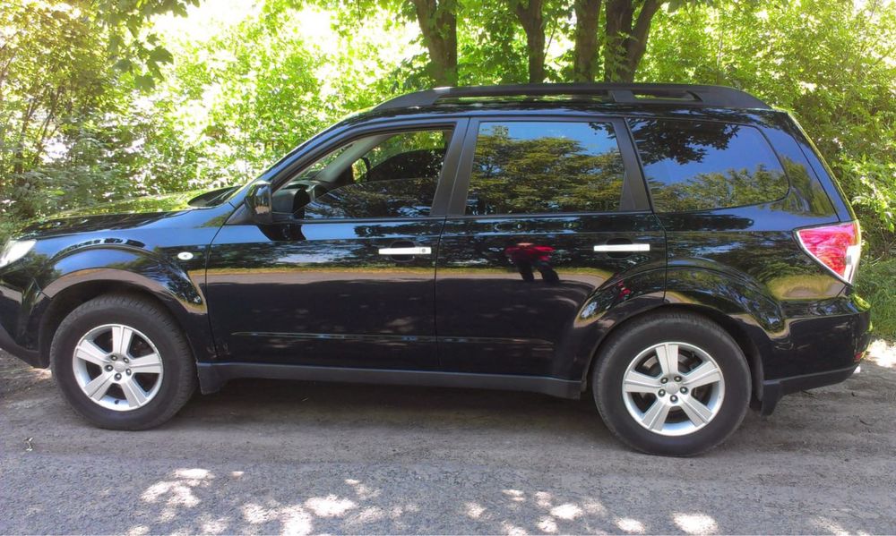 R16 5/100 диски с зимними шинами Subaru