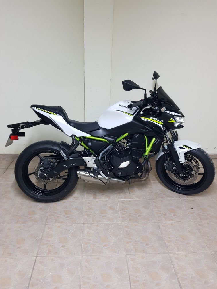 Kawasaki Z650  de 2021