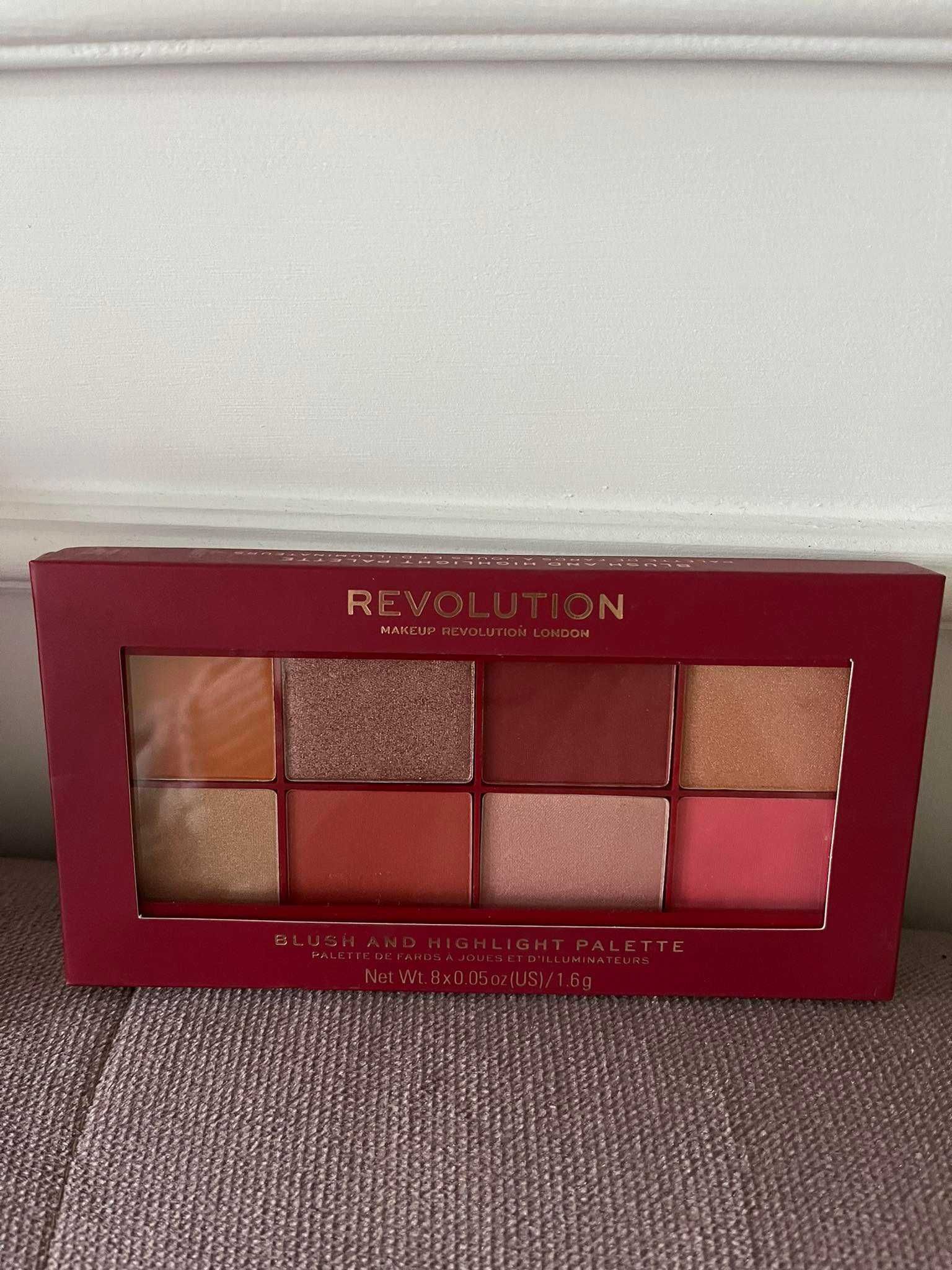 Paleta róży i rozświetlaczy - Makeup Revolution