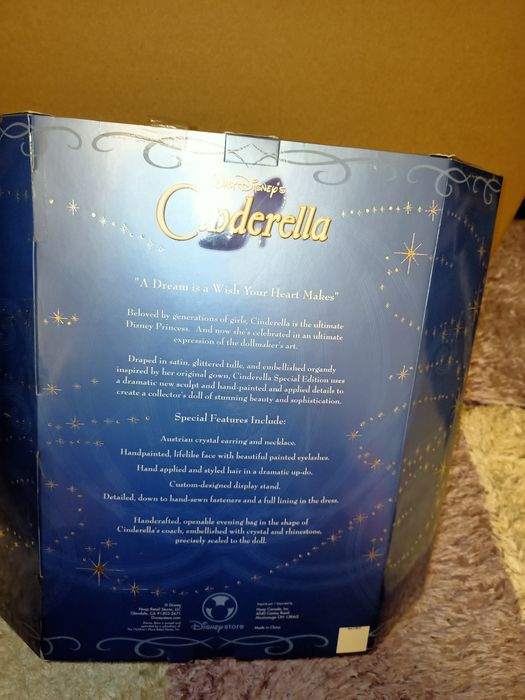 Kolekcjonerska lalka Cinderella Exclusive Disney Store LE NRFB