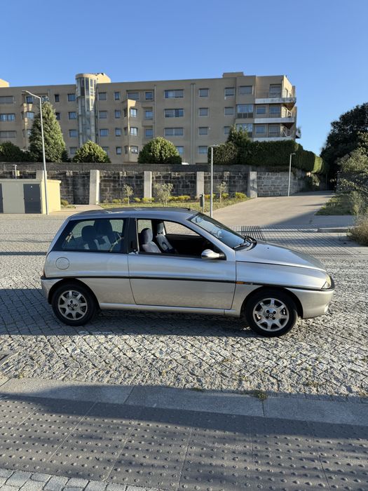 Lancia Y gasolina