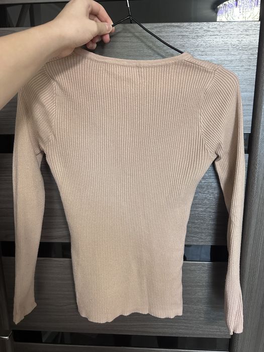 Кофтинка ніжно-рожевого(пудрового) кольору