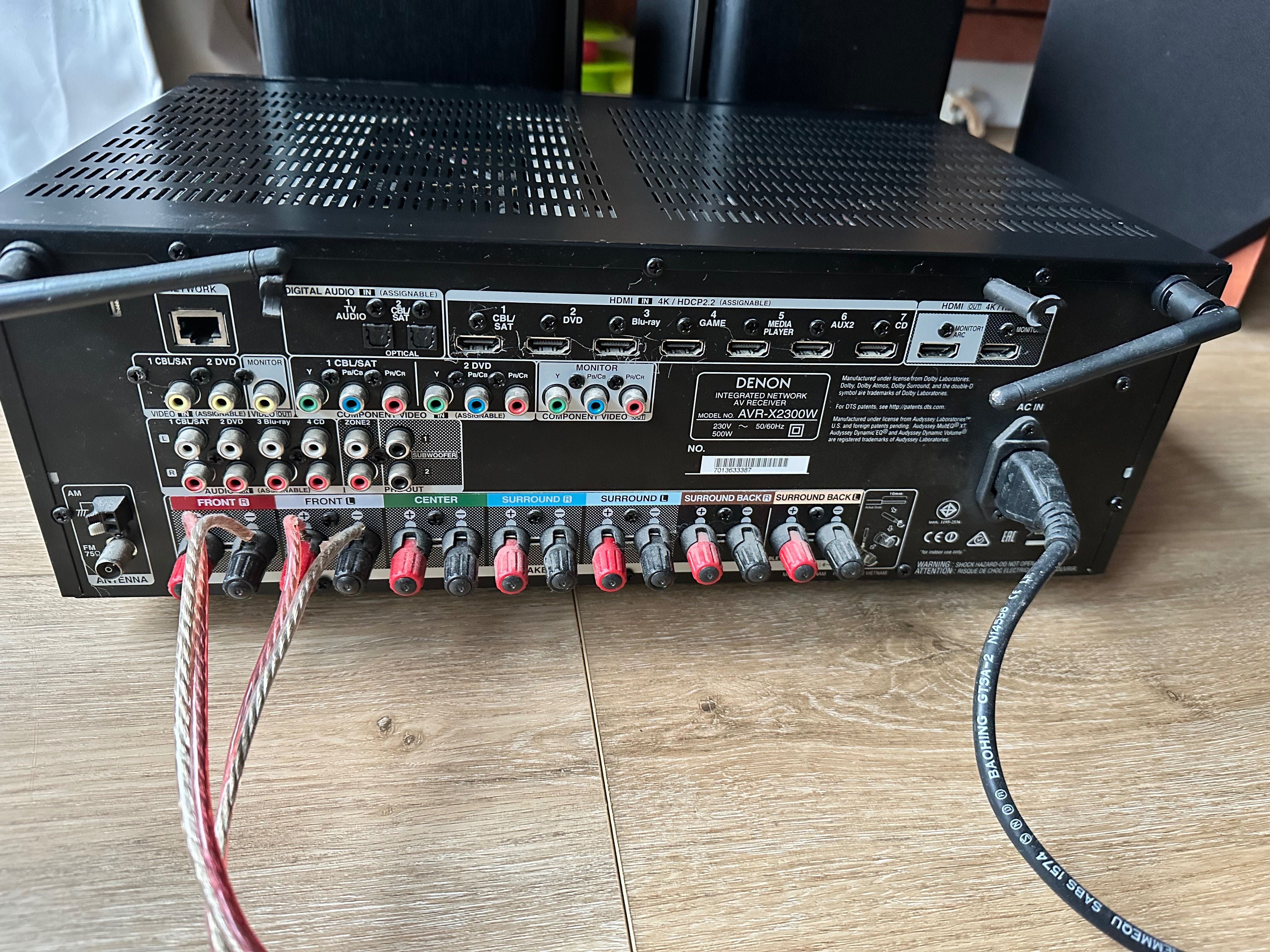 Amplituner Denon AVR-X2300W