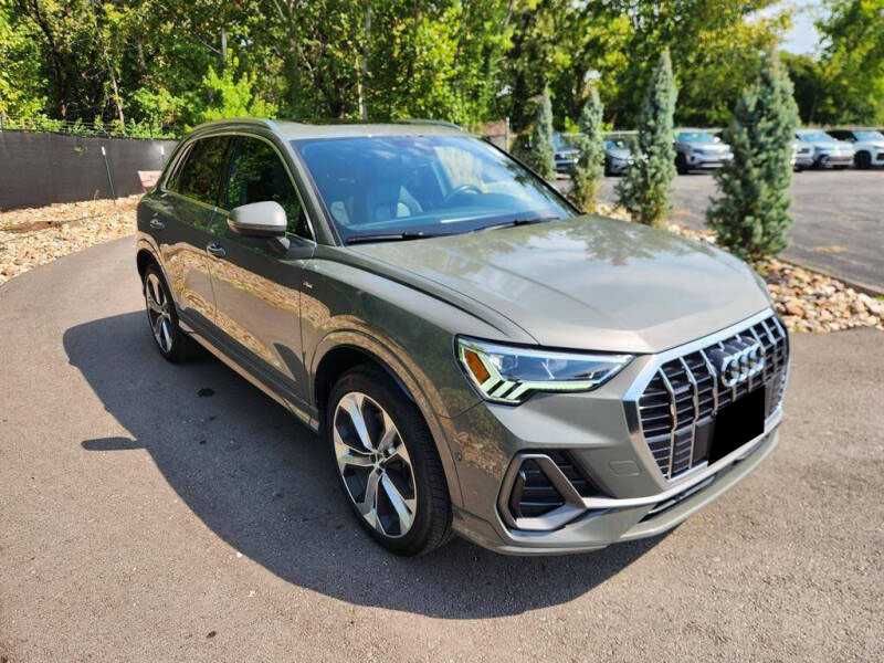 2020 Audi Q3 quattro S line Prestige 45 TFSI
