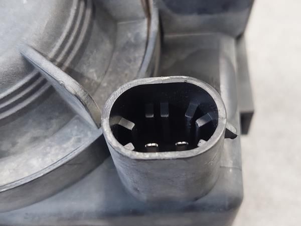 Farol nevoeiro frente esquerdo OPEL Vectra C