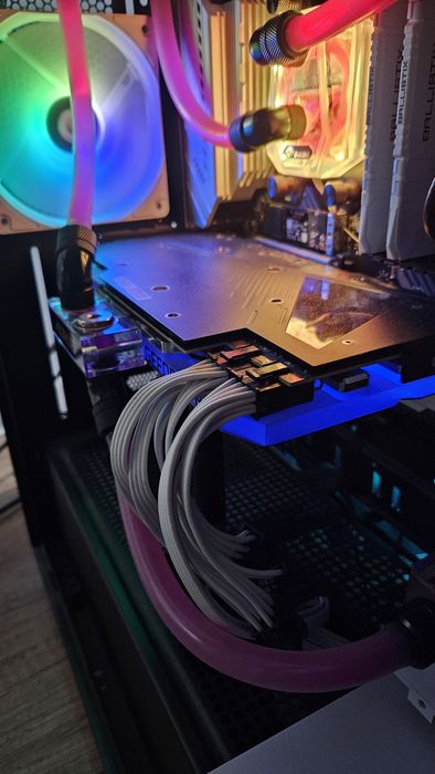 Відеокарта GIGABYTE AORUS RTX 3080 XTREME WaterForce WB Rev. 2.0