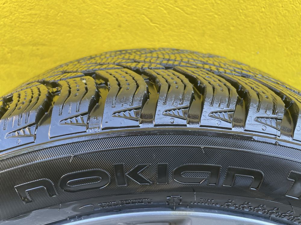 Комплект диски шини 5x112 r17 Mercedes W242 W204 W211 Audi VW Skoda