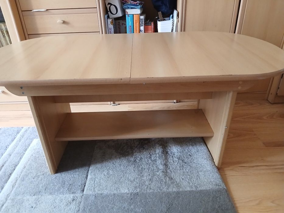 Sprzedam ławę  stan dobry.