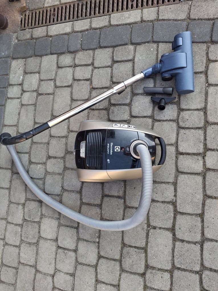 Odkurzacz workowy Electrolux