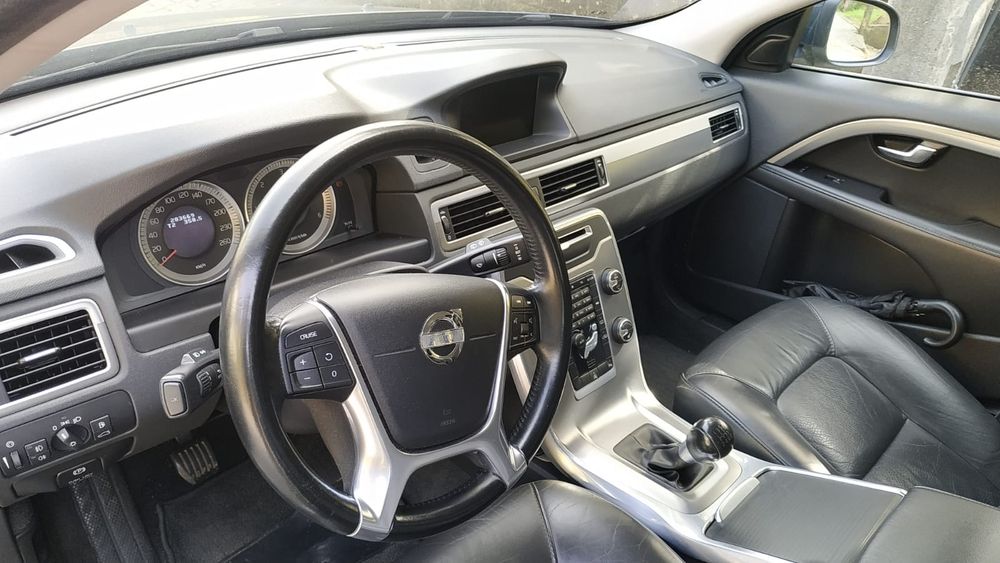 Carrinha Volvo V70 2.0 D4 163 cv ( 5 cilindros) ano 2012