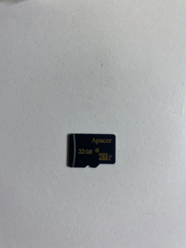 SD card, флешки, накопичуваві 16/32/64 Гб