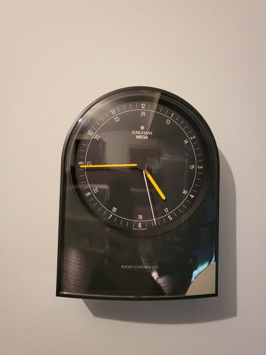 Zegar Junghans Radiokontroled