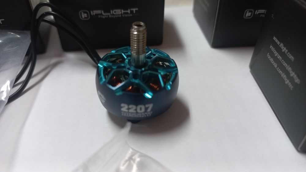 Motor drone xing-e 2207