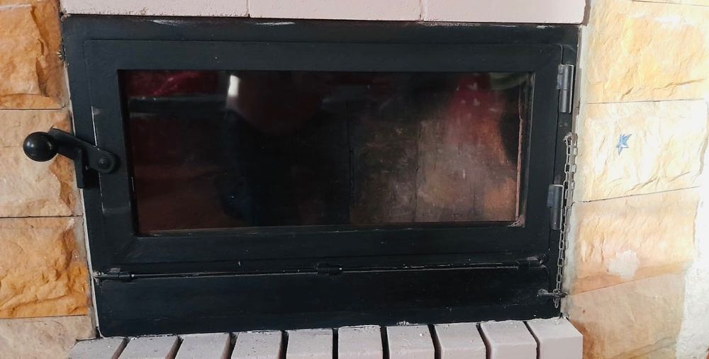 Drzwiczki do kominka