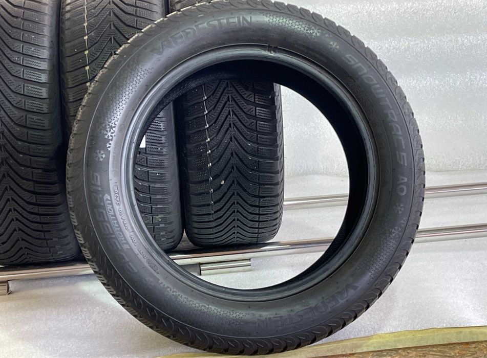 Автошинр колеса резина 205/55 R16 Vredestein зимові 2020 рік