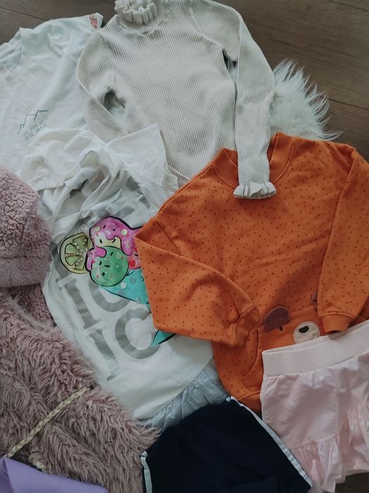 Ciuchy dla dziewczynki 116/122