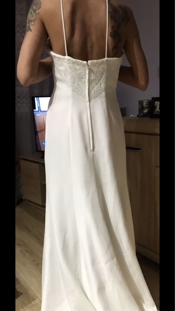 Suknia ślubna na ramiaczkach , zdobiona koralikami Amanda Wyatt