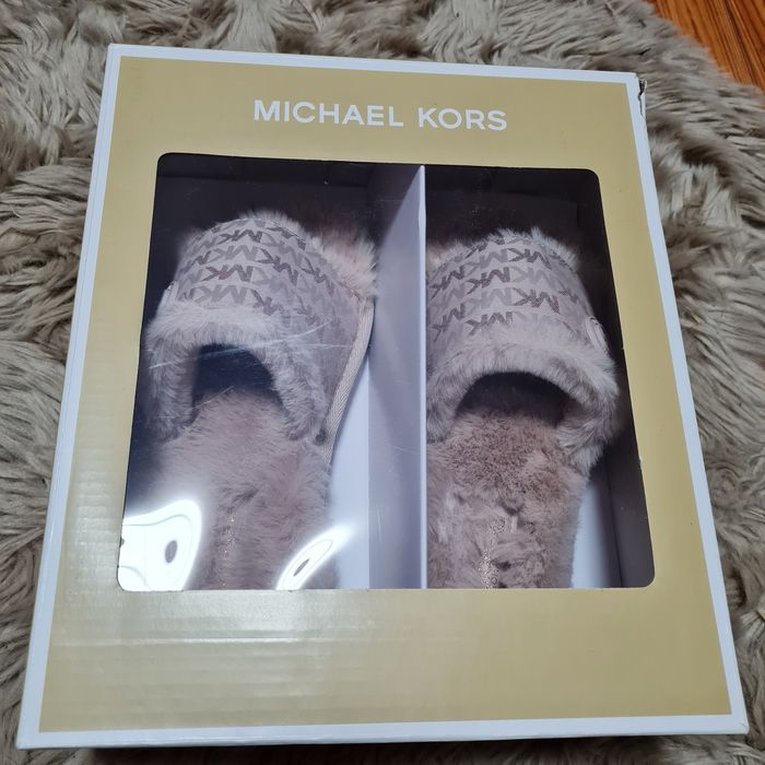 Michael Kors Janis Slide pantofle klapki r. 36 kapcie ocieplane papcie