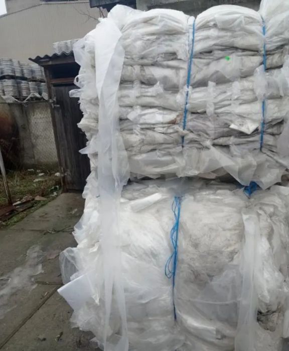 Купуємо приймаємо поліетилен плівку салофан