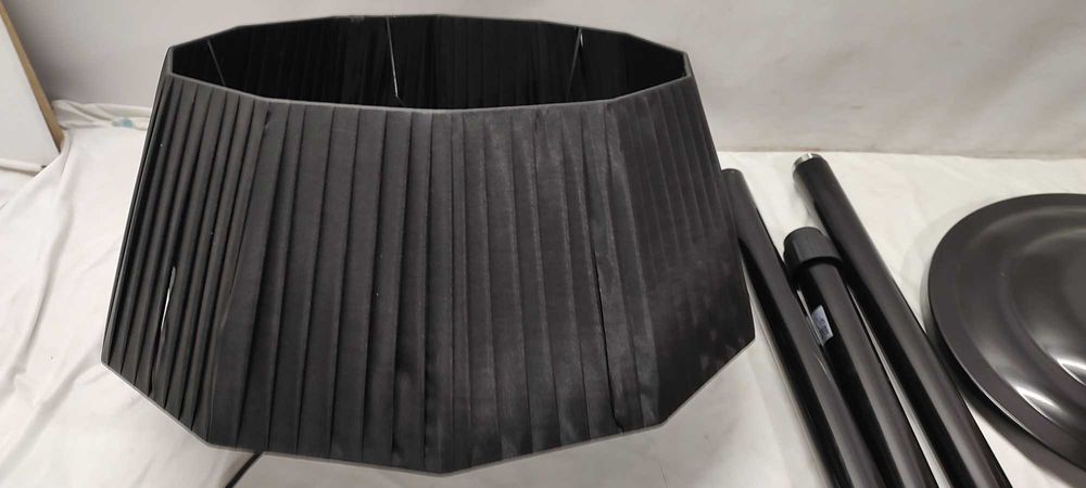 Grzejnik tarasowy, promiennik ogrodowy 1000/2000W Blumfeldt  S-051