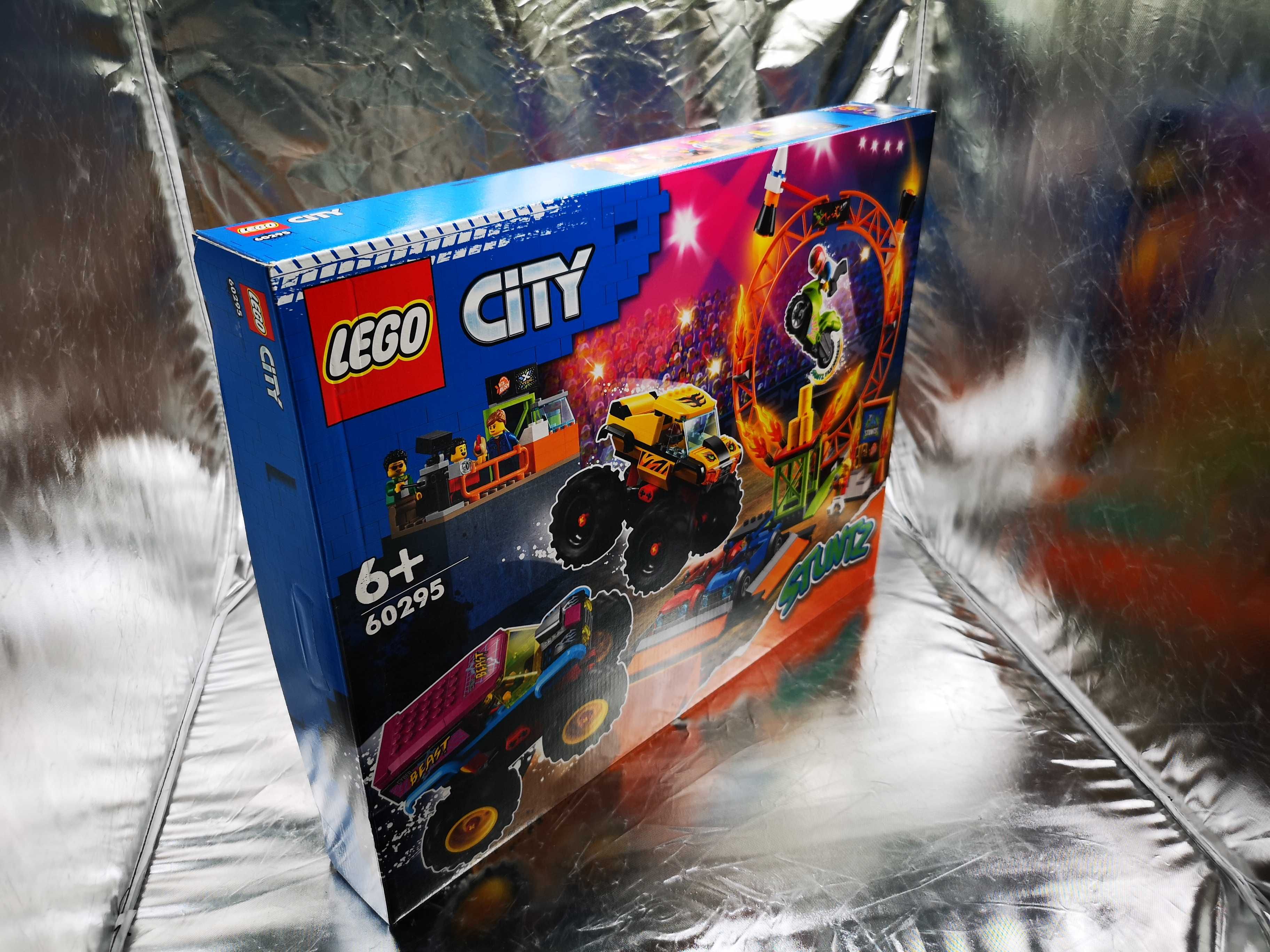 LEGO City Stuntz 60295 Arena de Espetáculo de Acrobacias