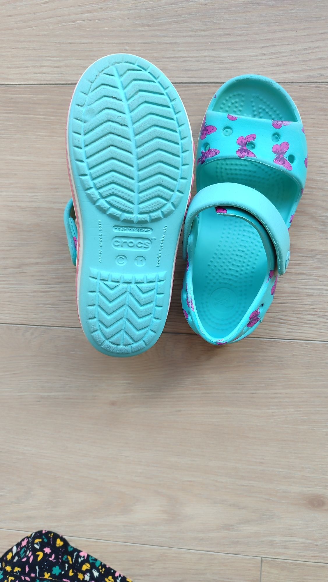 Босоножки Crocs C11