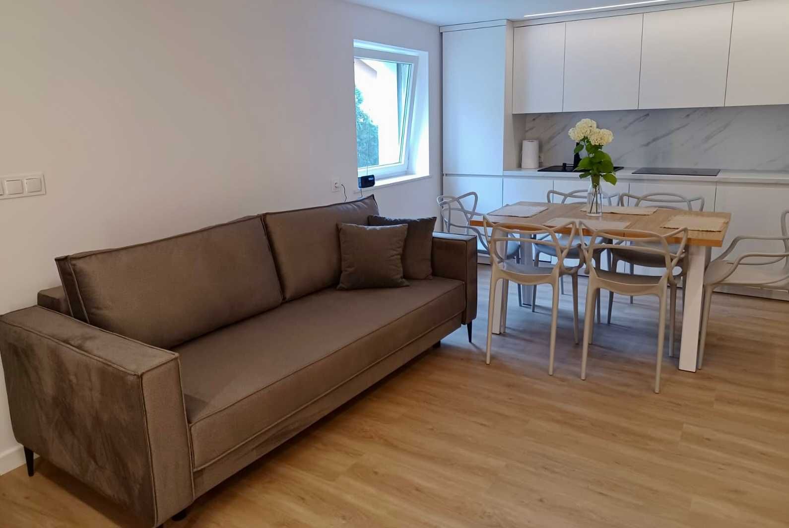 Apartament nad jeziorem