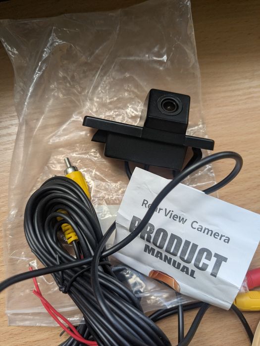 Камера заднього огляду Nissan. Підходить для штатної магнітоли .