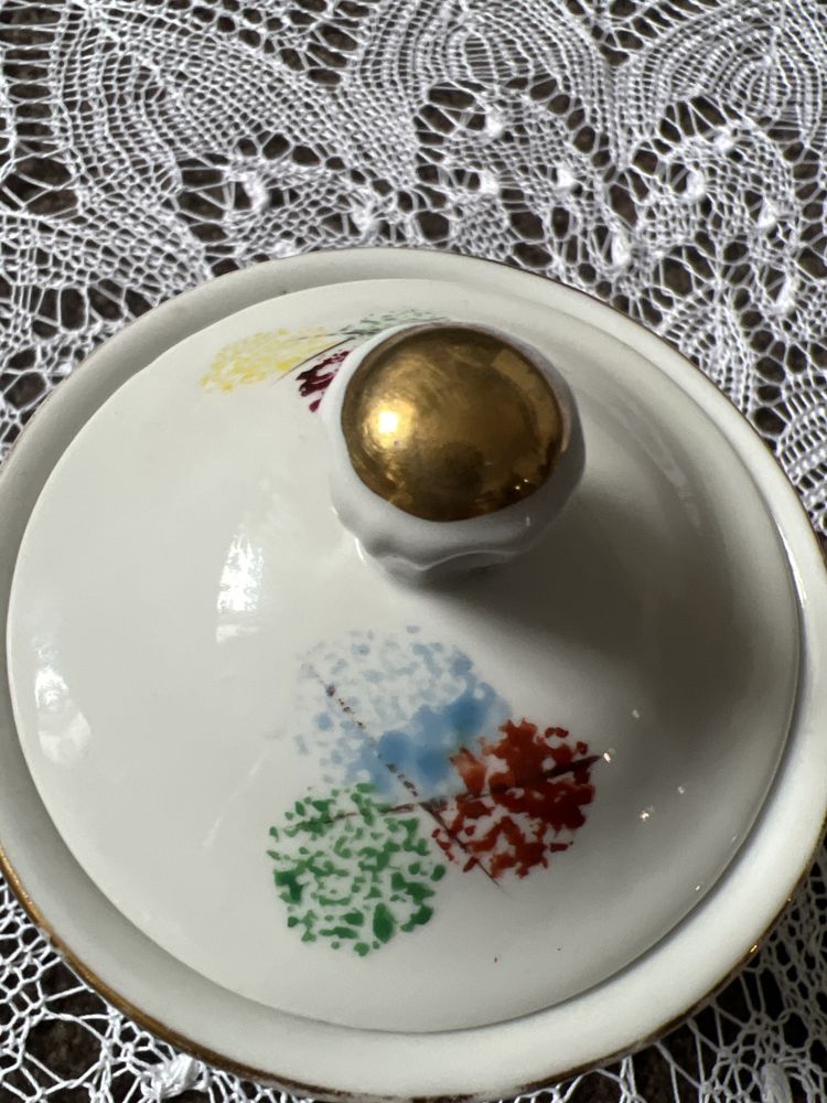 Stara porcelana cukierniczka antyk Meissen do kolekcji