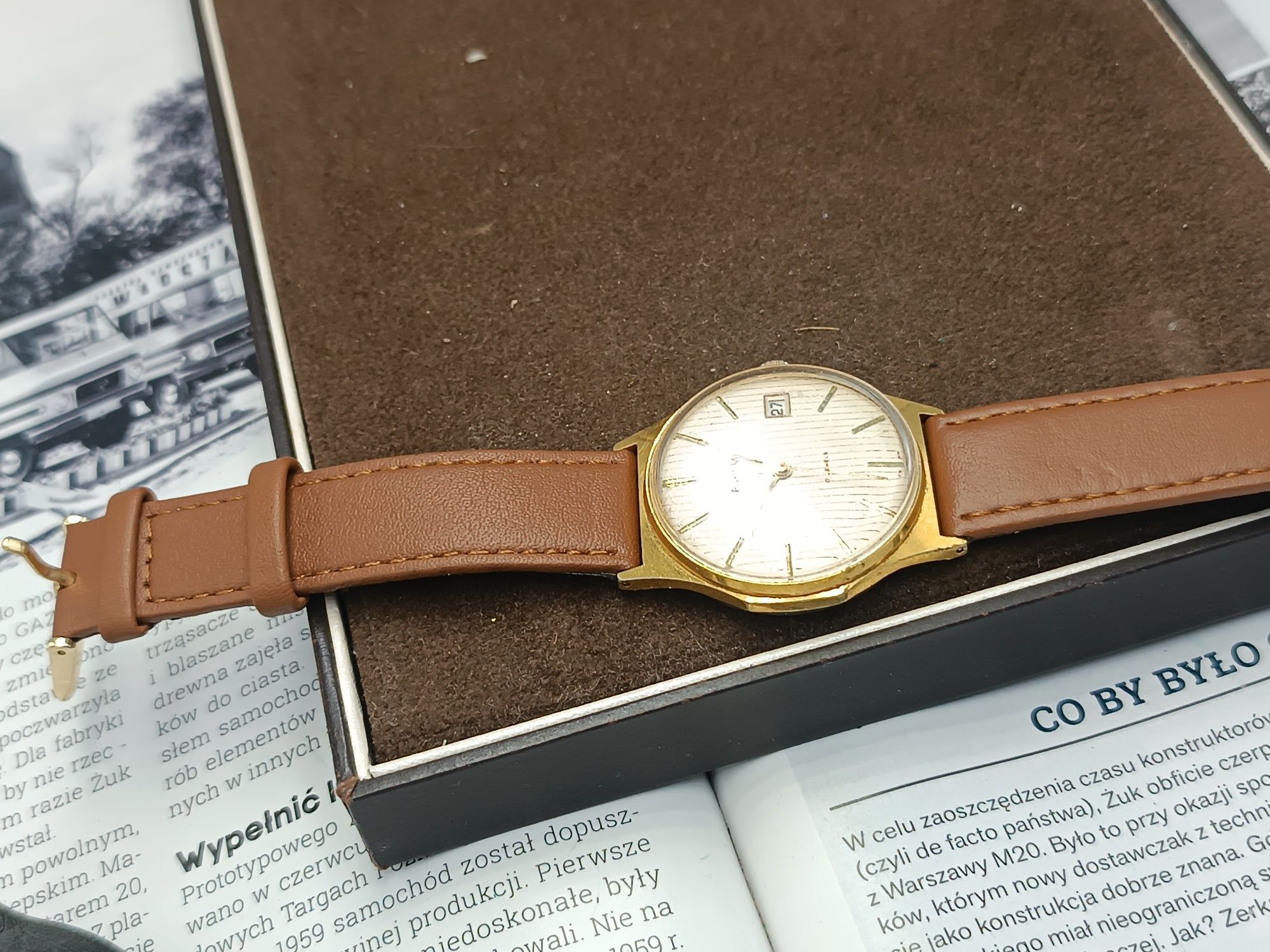 Zegarek prim mechaniczy Czechosłowacja pozłacany e