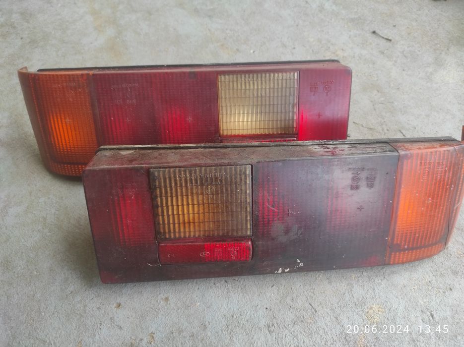 Фонарі задні москвіч 2141