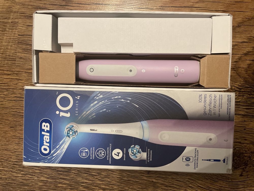 Szczoteczka elektryczna Oral-B seria 4