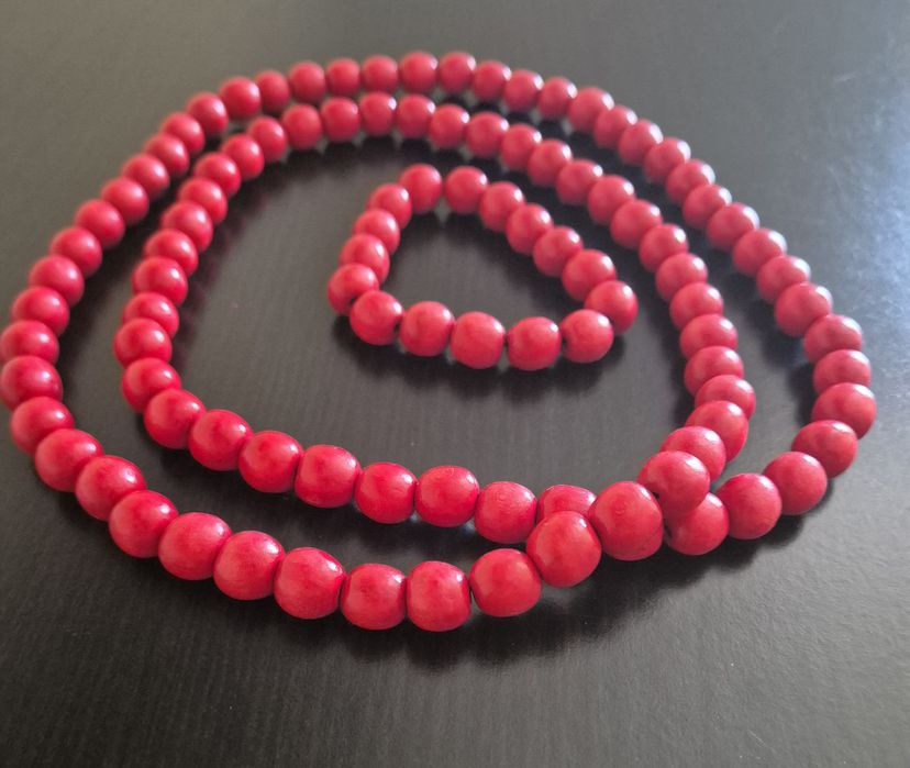 Najmodniejsze góralskie drewniane czerwone korale w komplecie z branso