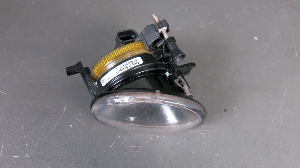 VW Volkswagen Caddy Golf halogen Lewy