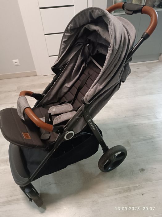 Kinderkraft GRANDE PLUS wózek spacerowy do 22 kg