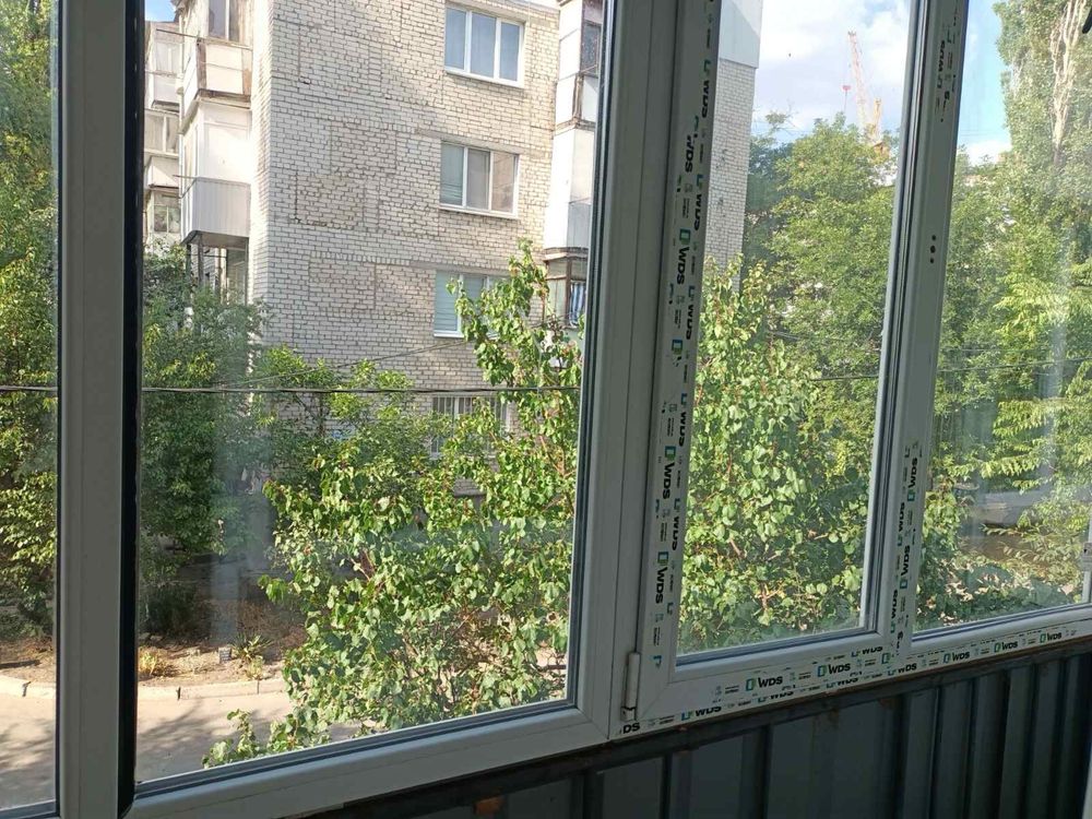 В продажу 1 к к на Садовій з ремонтом
