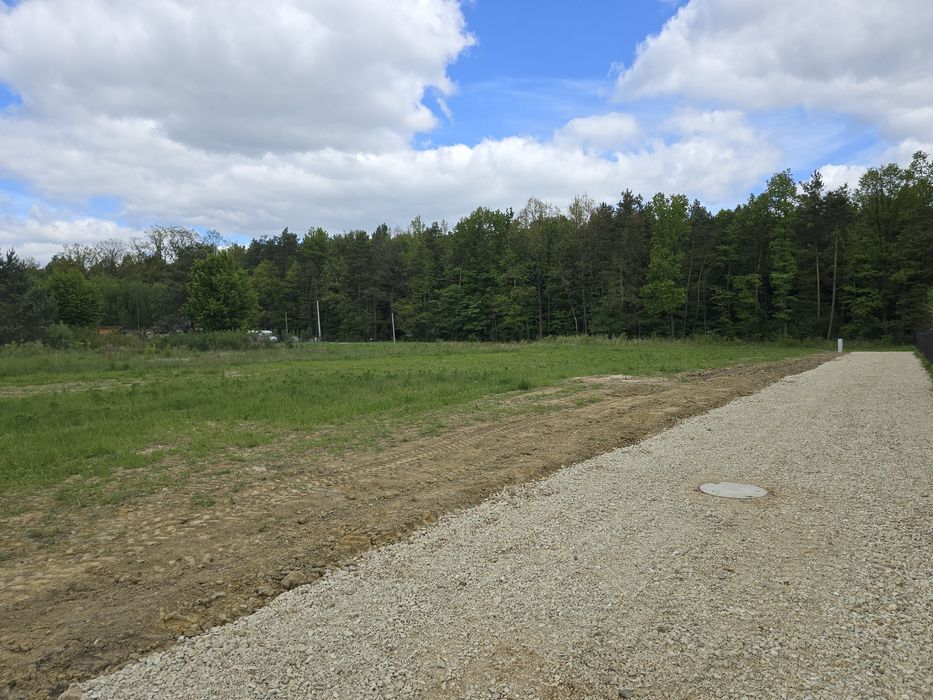 Sprzedam działki budowlane